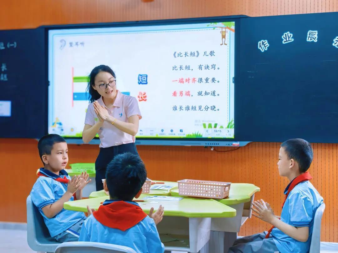 2071857595592720384.webp 图片