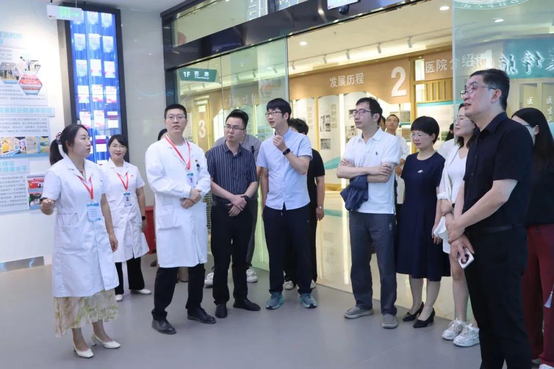 2082019891207933952.webp 图片