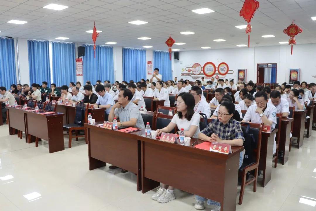 2082019891367317504.webp 图片