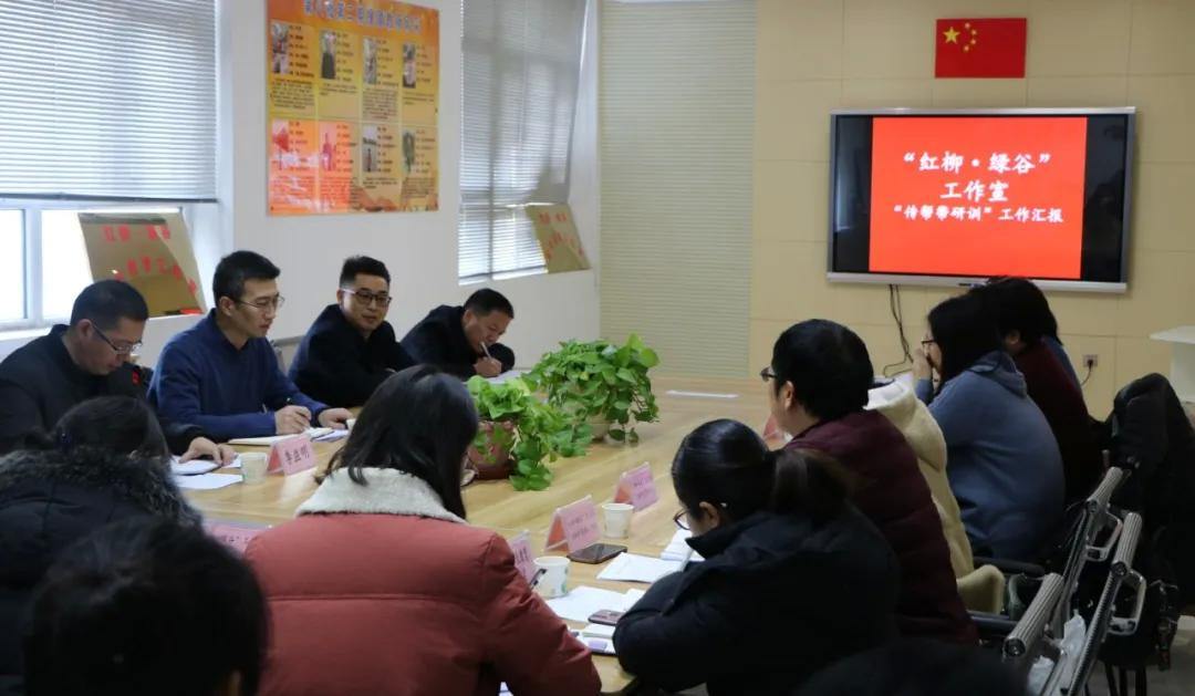 2053650465186324480.webp 图片