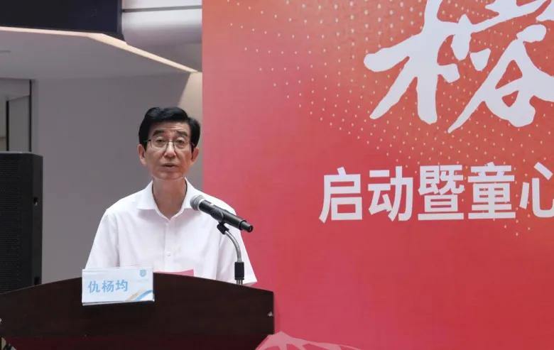2062425717693427712.webp 图片