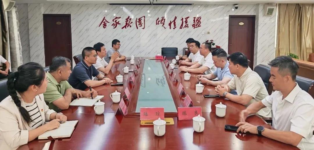 2070387309307478016.webp 图片