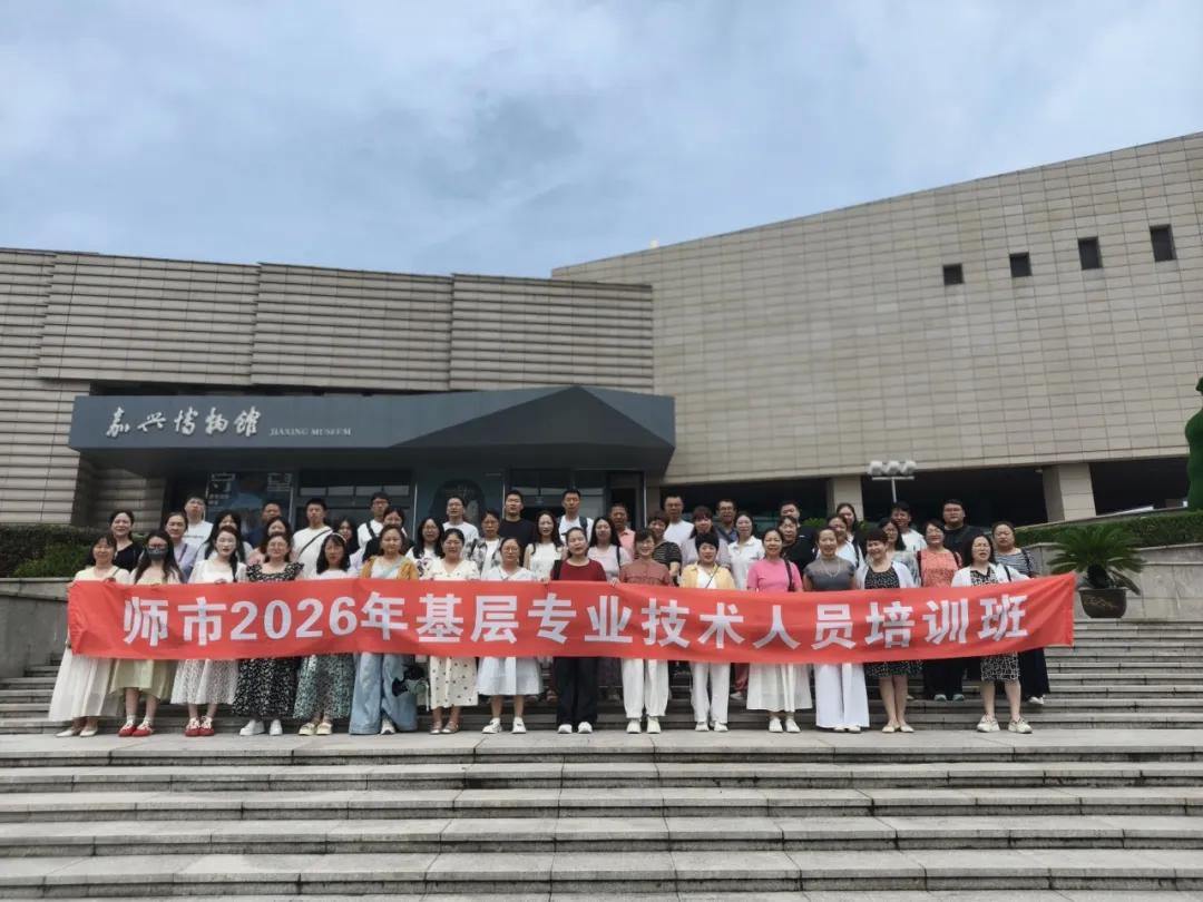 2074404811503026176.webp 图片