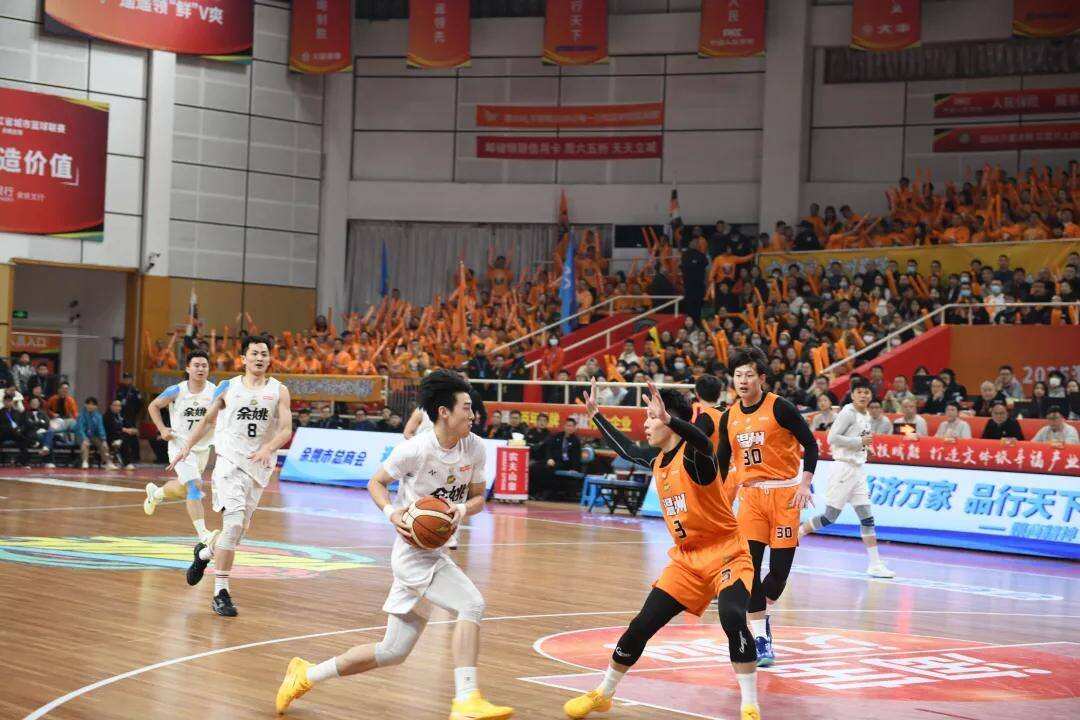 1999843174817595392.webp 图片