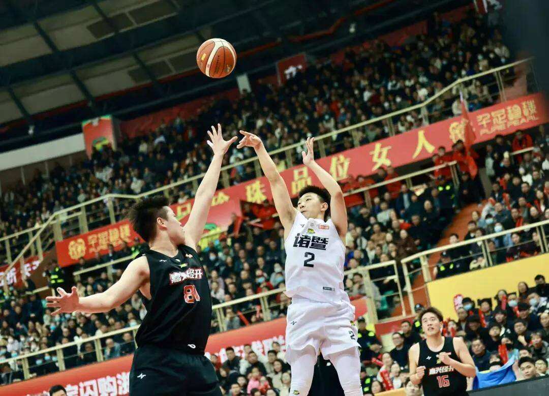 1999843317398765568.webp 图片