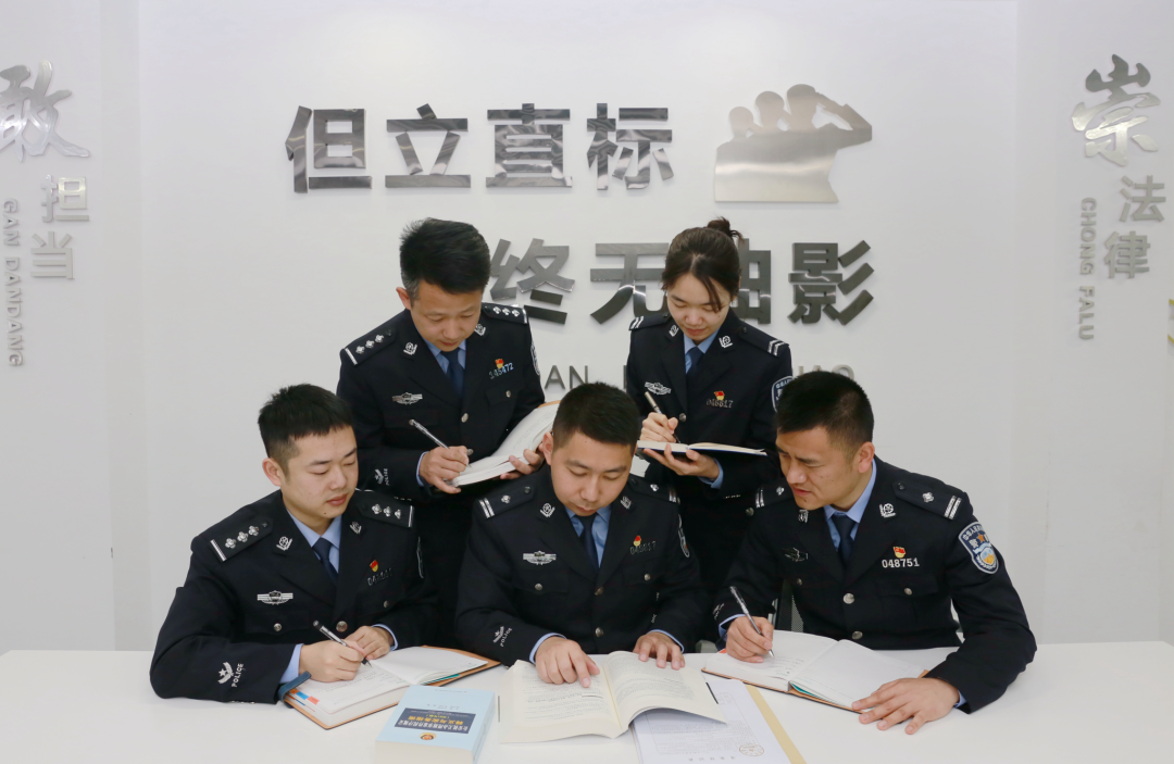 1929810058137284608.png 图片