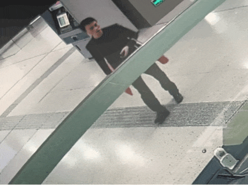 1988947835336253440.gif 图片