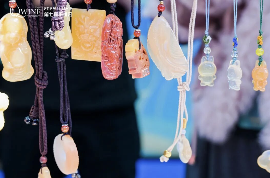 截屏2025-11-14 23.08.27.png