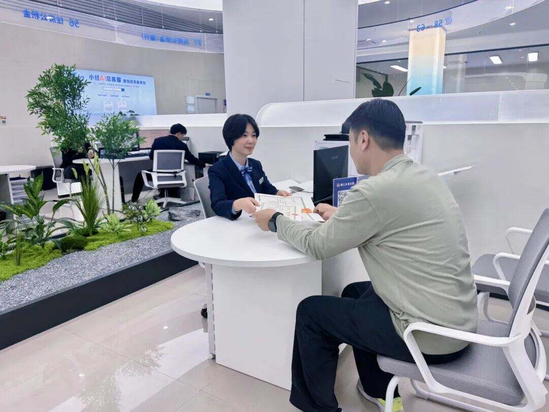 1994240359126773760.jpg IMG_8329.PNG