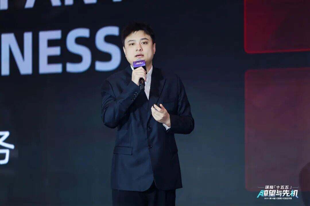 1999676963190341632.jpg 图片