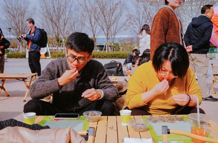 2010986550040330240.jpg 图片