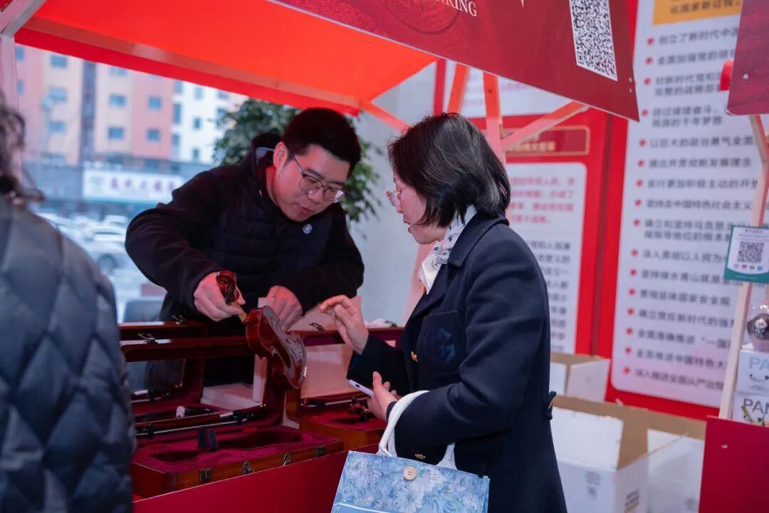 2017172797263892480.jpg 图片