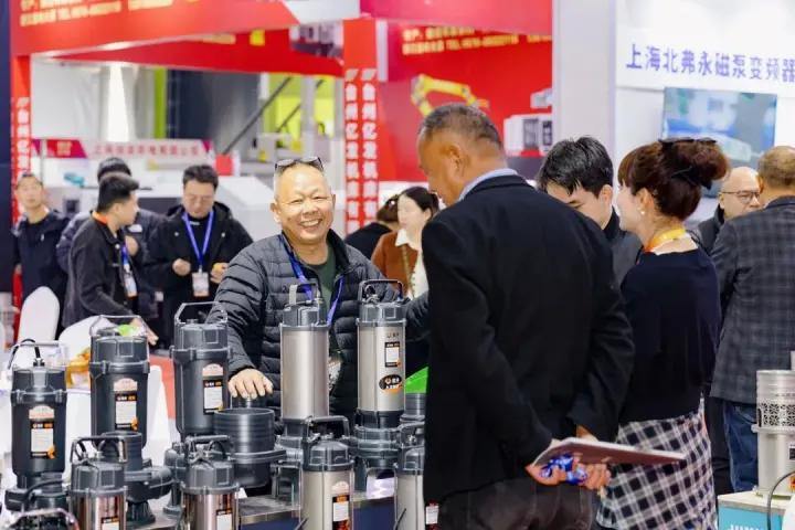 2025743177247281152.webp 图片