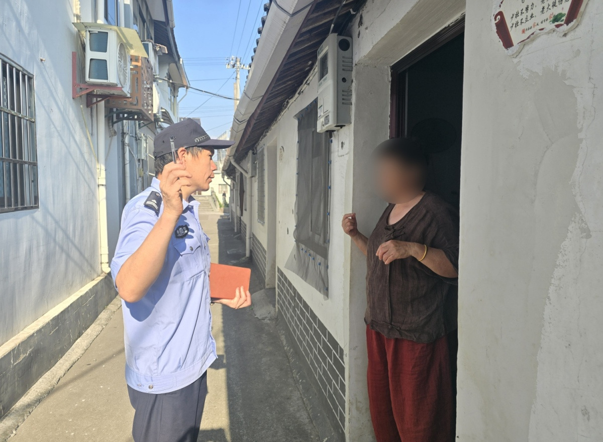 2063078482329415680.jpg 朱宏伟走访询问(1)_副本.jpg