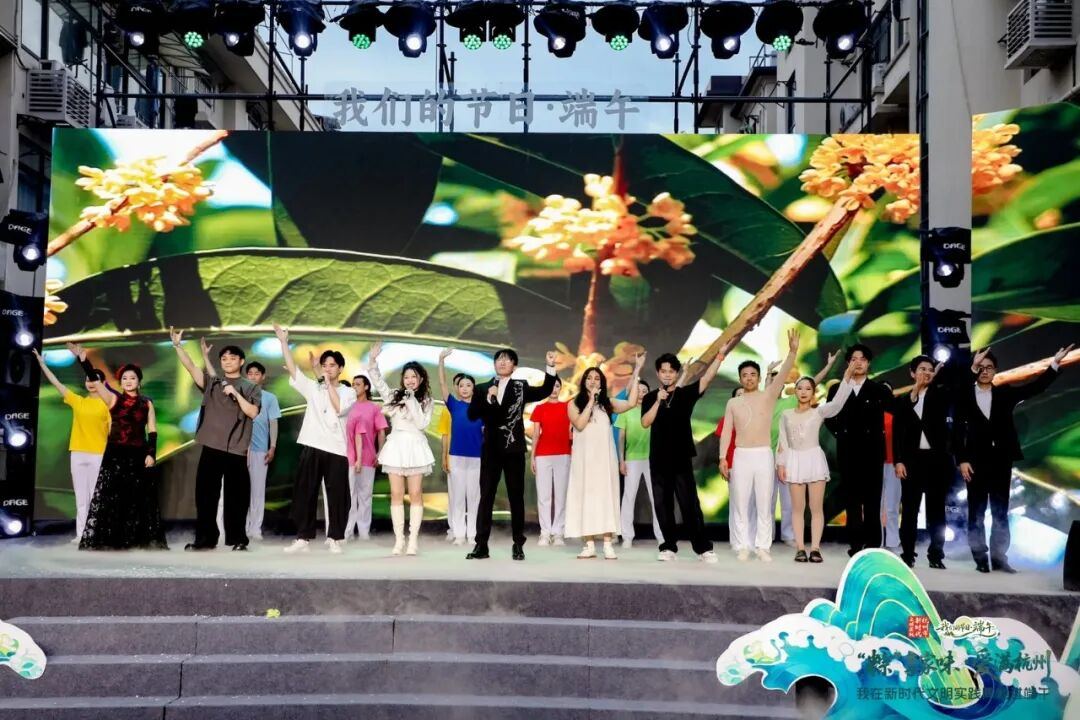 2067966942362091520.jpg 图片
