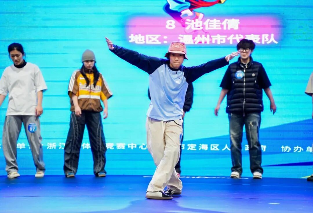 2048647779361693696.jpg IMG_0134.JPG