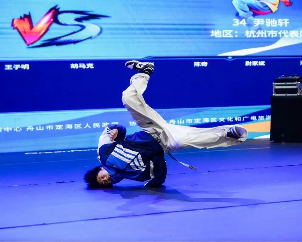 2048647779223281664.jpg 图片