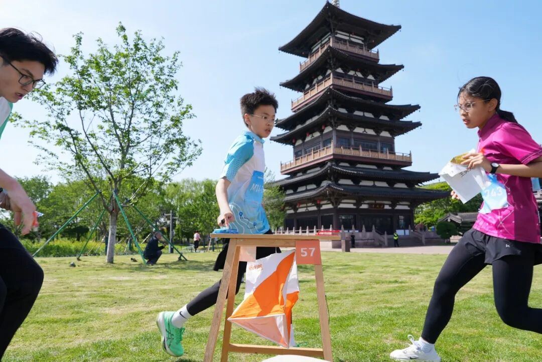 2048648593727758336.jpg 图片