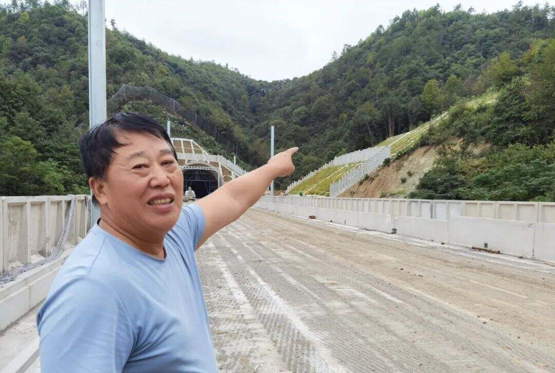 1963027819579564032.jpg 图片