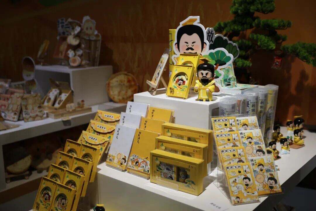 1983338915427246080.jpg 图片