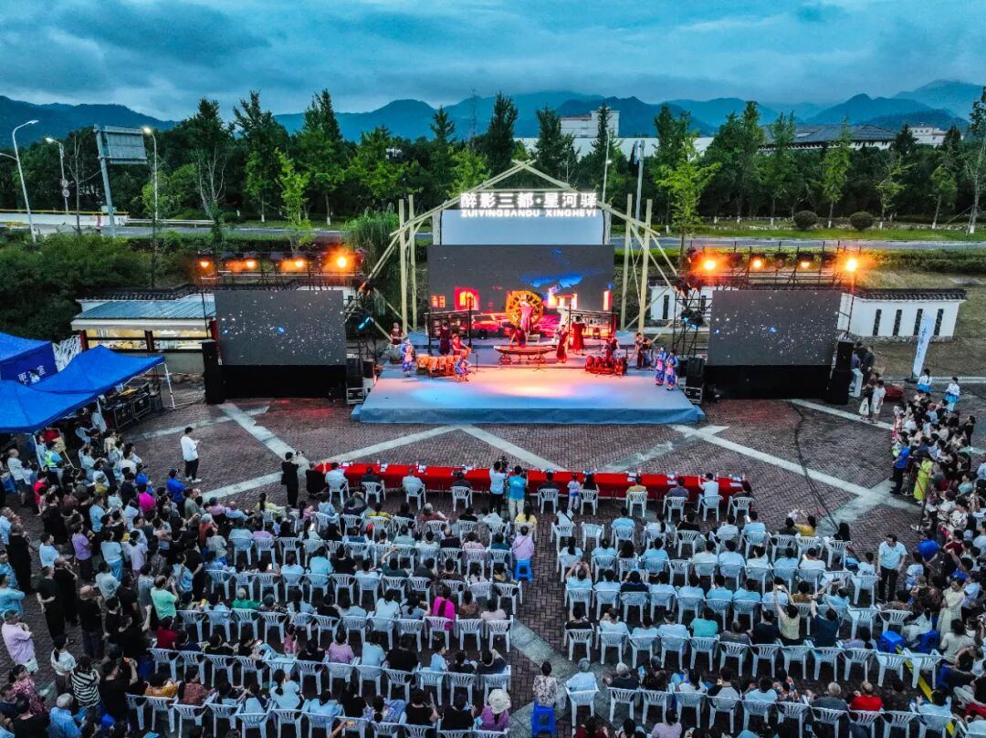 1983704486626975744.jpg 图片