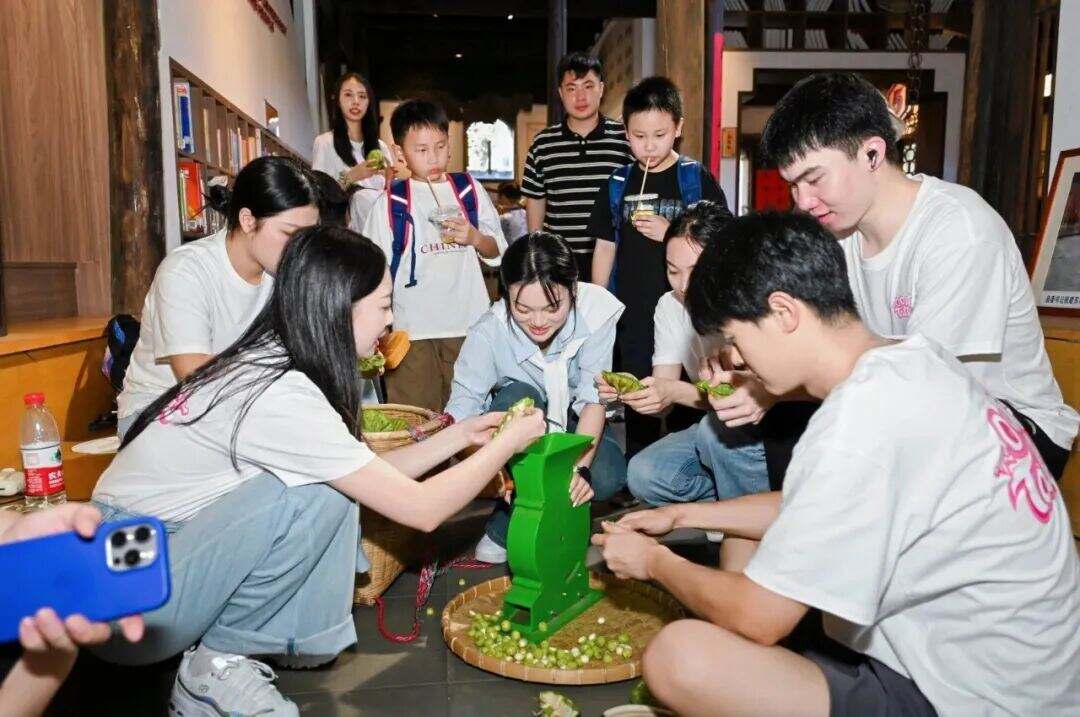 1991317439459090432.jpg 图片