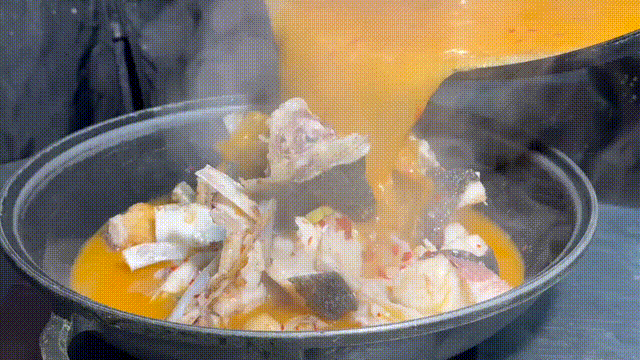 1998937380513361920.gif 图片