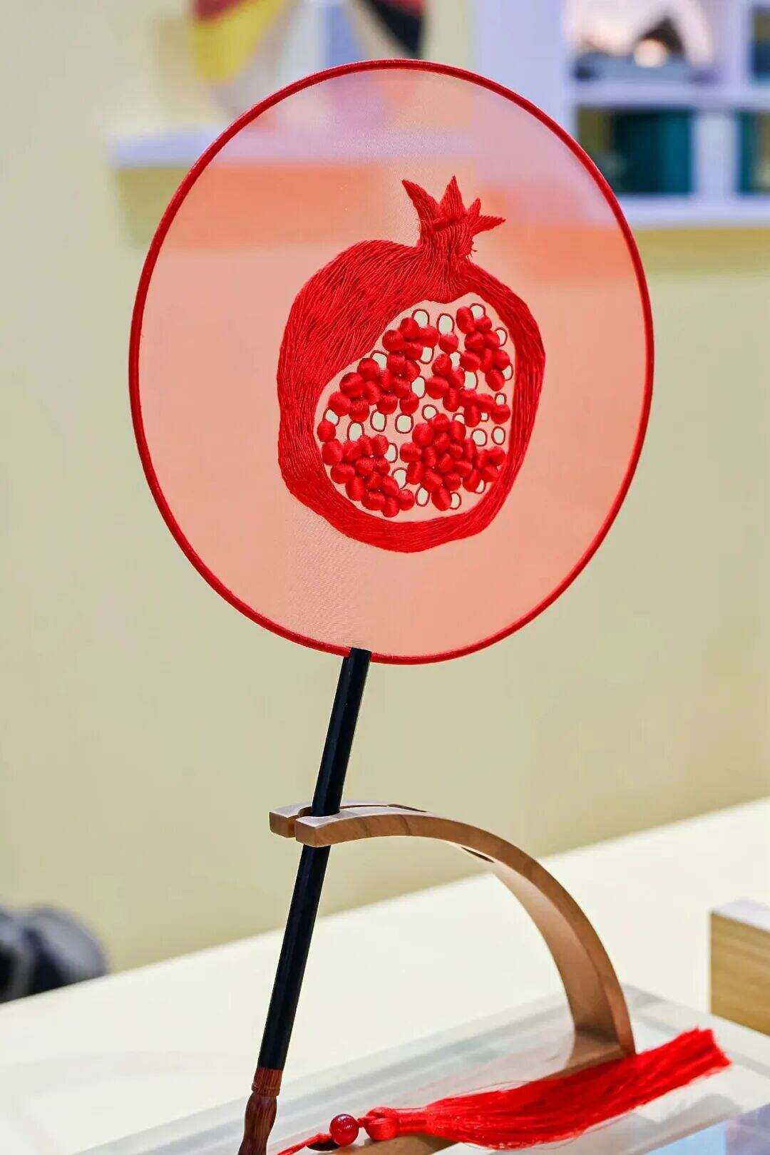 2002913543141064704.jpg 图片