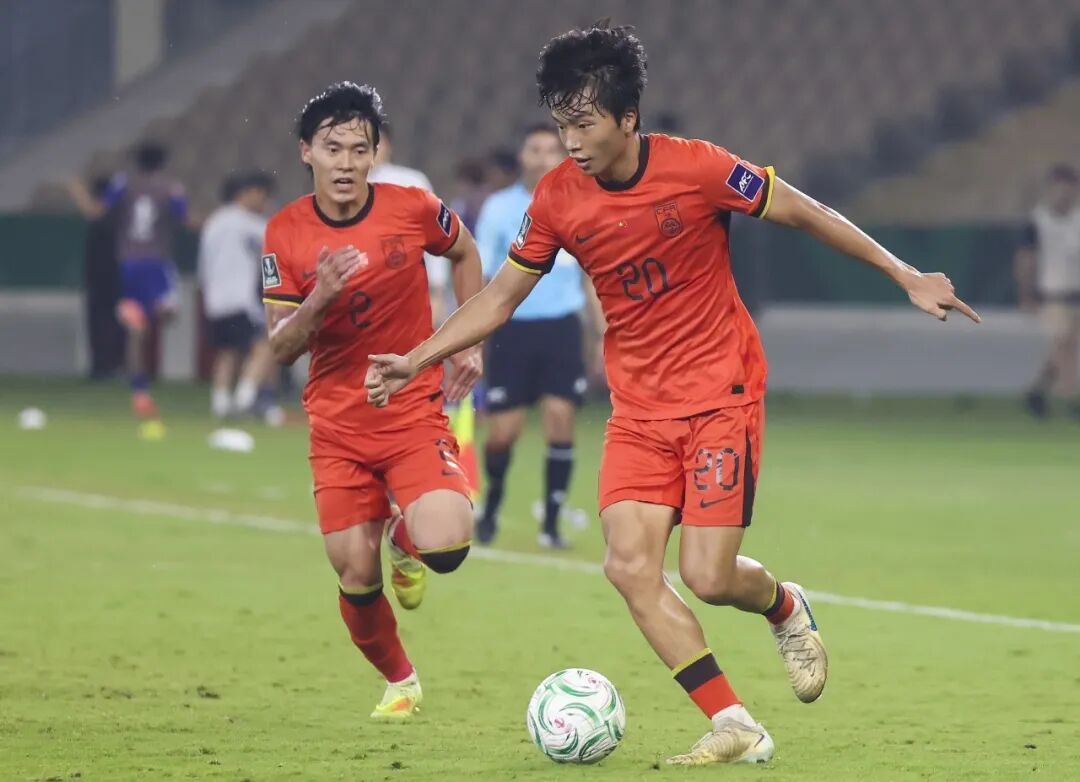 2015248954999885824.jpg 图片