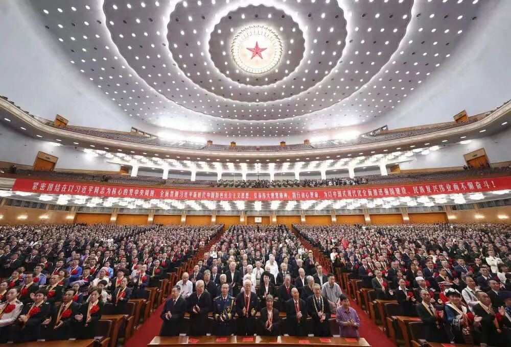 2072478638229405696.jpg 图片
