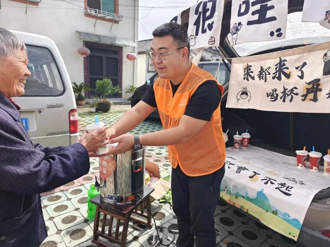 2094607661411536896.jpg 图片