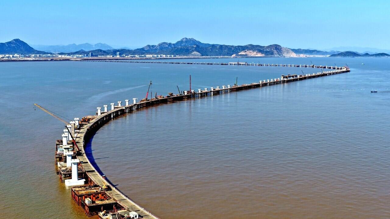 1997242658719772672_1280px (1).jpg