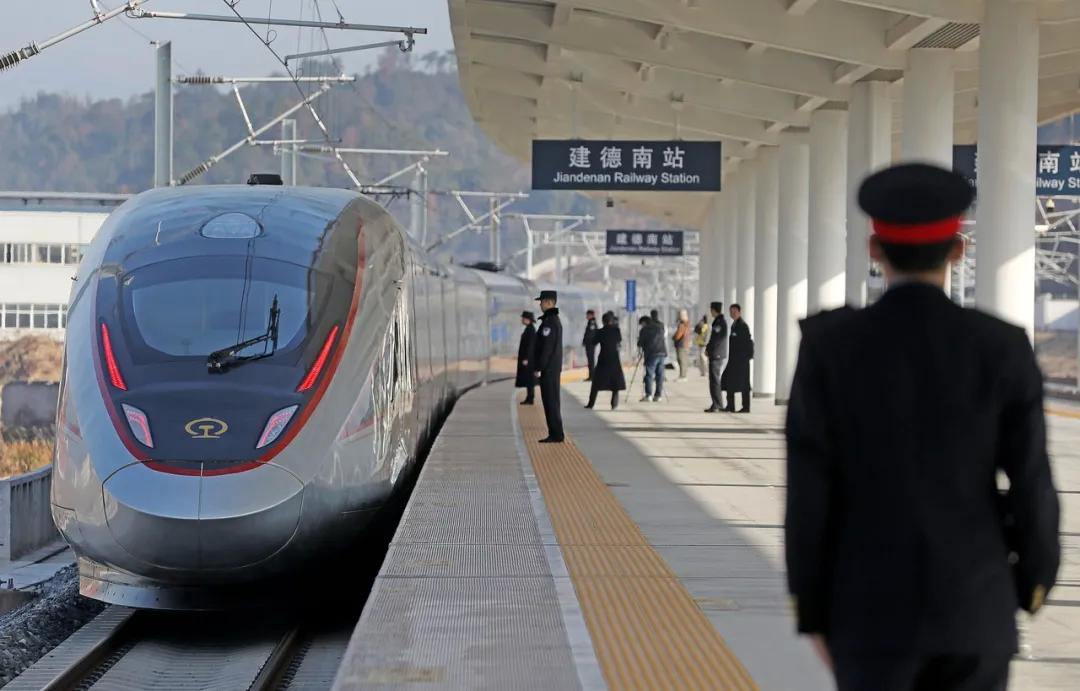 2007638500135796736.webp 图片