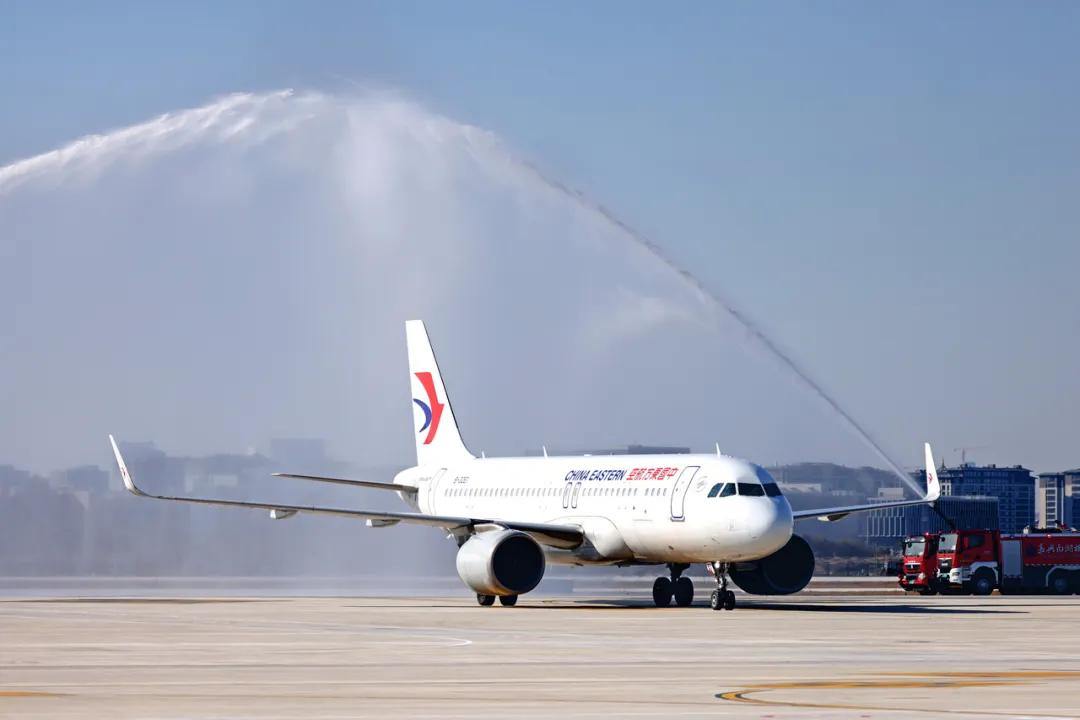 2007638500081270784.webp 图片