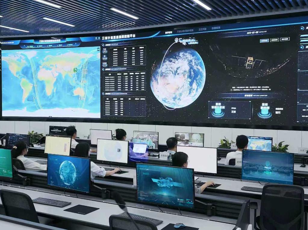 之江实验室的‘三体计算机星座’指挥中心