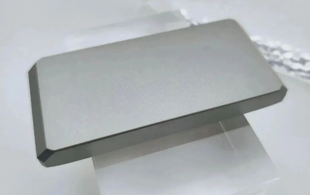 2100782690453098496.jpg 图片